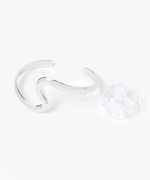 LOWRYS FARM(ローリーズファーム)の「バングルリングSET 947800(バングル/リストバンド・レディース・シルバー/クリア/ゴールド・FREE)」の4枚目の写真