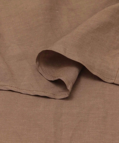 URBAN RESEARCH（アーバンリサーチ）の「ドレープリネンバンドカラーシャツ（シャツ/ブラウス・メンズ・ブラウン/ライトベージュ/ブラック系その他・LARGE/MEDIUM）」の17枚目の写真