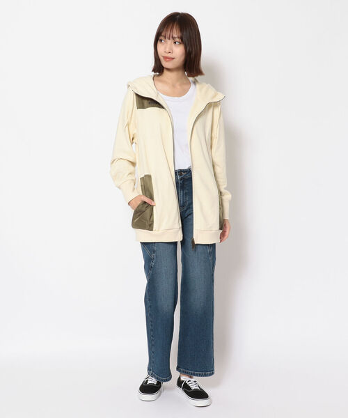 AVIREX(アヴィレックス)の「ステンシルコンビジップパーカー/ STENCIL COMBI ZIP PARKA(パーカー・レディース・ブラック/アイボリー・SMALL/MEDIUM)」の18枚目の写真