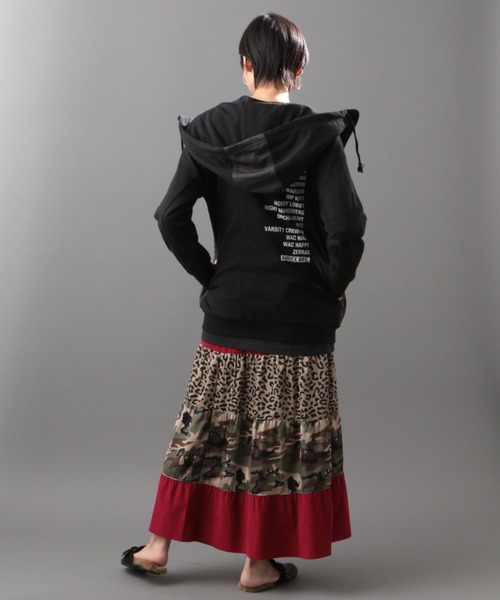 AVIREX(アヴィレックス)の「ステンシルコンビジップパーカー/ STENCIL COMBI ZIP PARKA(パーカー・レディース・ブラック/アイボリー・SMALL/MEDIUM)」の15枚目の写真