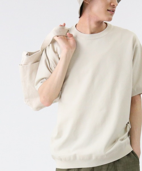 PLUS ONE（プラスワン）の「【PLUS ONE】ウォッシャブルニットTシャツ（Tシャツ/カットソー・メンズ・オフホワイト/ベージュ/ブルー/ブラック/その他1/ブラック×ホワイト・M/L/XL）」の2枚目の写真