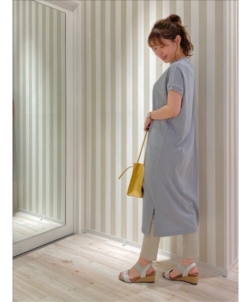 SHOO・LA・RUE（シューラルー）の「◆【SS-4L/3Dスキャン】裏ひんやりサテンスキニーパンツ（その他パンツ・レディース・アイボリー/ブラック/ベージュ/ピンク系・01/02/03/04/05/06/10）」の8枚目の写真