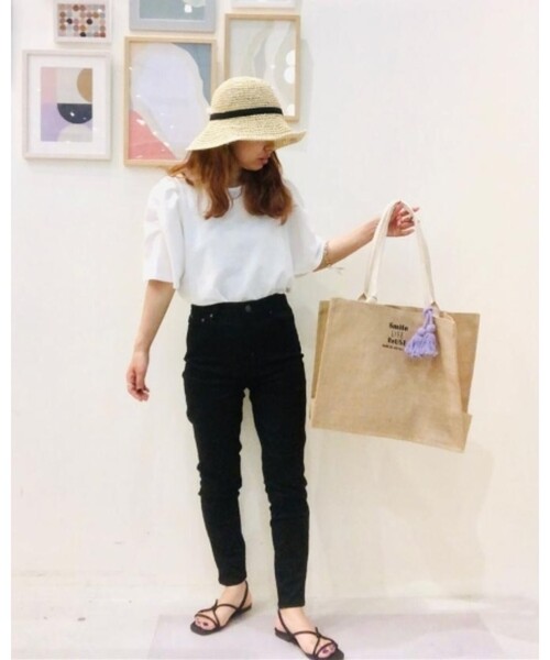 SHOO・LA・RUE（シューラルー）の「◆【SS-4L/3Dスキャン】裏ひんやりサテンスキニーパンツ（その他パンツ・レディース・アイボリー/ブラック/ベージュ/ピンク系・01/02/03/04/05/06/10）」の12枚目の写真