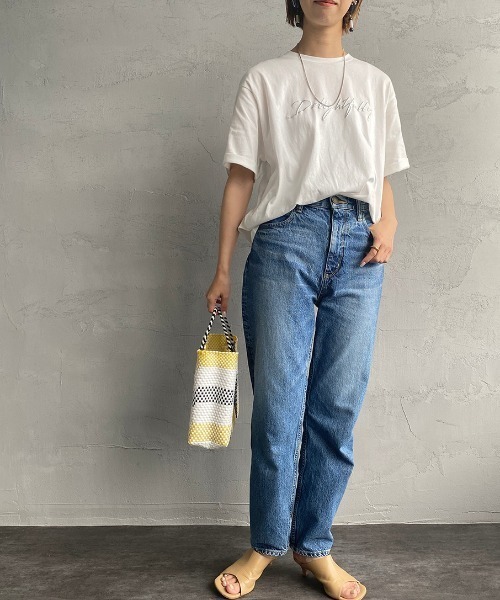 JEANS FACTORY （ジーンズファクトリー）の「[MAISON DE L'ALLURE/メゾンドゥラリュール] 発砲箔ロゴプリントTシャツ（Tシャツ/カットソー・レディース・オフホワイト/サックスブルー/モカ/チャコール・F）」の8枚目の写真