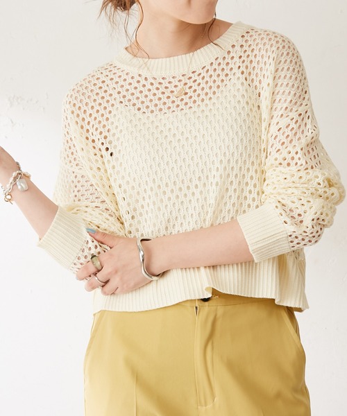 DISCOAT（ディスコート）の「【WEB限定】透かし編みショートニット（ニット/セーター・レディース・ブラック/イエロー/アイボリー/ブルーグレー/グリーン/オレンジ・FREE）」の2枚目の写真