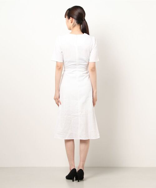 Lea sienna(リーシェンナ)の「リネンのシンプルAラインワンピース(ワンピース・レディース・ホワイト/ピンク/ブルー・S/XL/M/L)」の6枚目の写真