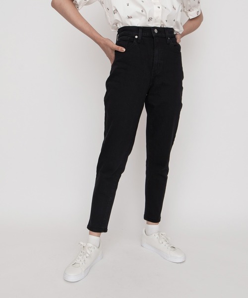 Levi's(リーバイス)の「HIGH WAISTED TAPER FLASH BLACK(デニムパンツ・レディース・ブラック・30inch/28inch/29inch/24inch/25inch/26inch/27inch/23inch)」の20枚目の写真