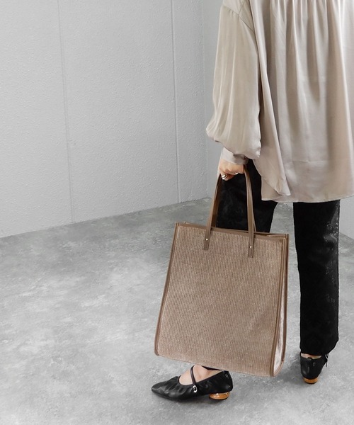 minia（ミニア）の「素材遊びがかわいいパイピングビッグトートバッグ　◆（トートバッグ・レディース・ブラウン/アニマル/モカ・FREE）」の9枚目の写真