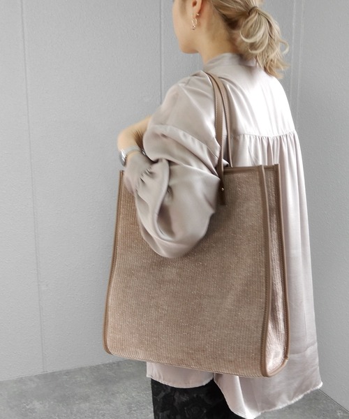 minia（ミニア）の「素材遊びがかわいいパイピングビッグトートバッグ　◆（トートバッグ・レディース・ブラウン/アニマル/モカ・FREE）」の12枚目の写真