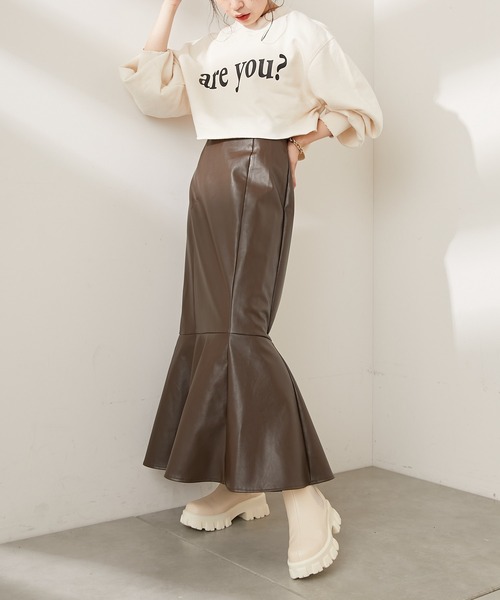 Chico(チコ)の「レザーマーメイドスカート(スカート・レディース・ブラック/ブラウン/ライトベージュ・FREE)」の13枚目の写真