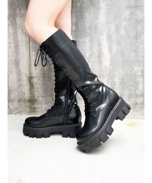 ENVYM（アンビー）の「ＬＡＣＥ ＵＰロングブーツ（ブーツ・レディース・ブラック・22.5cm/23.5cm/24.5cm）」の2枚目の写真