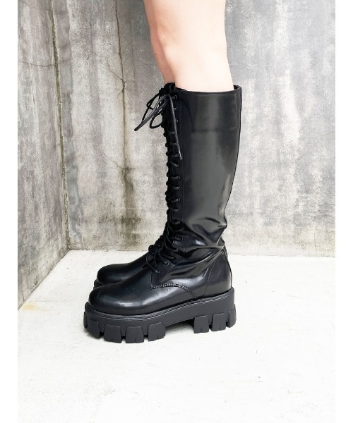 ENVYM（アンビー）の「ＬＡＣＥ ＵＰロングブーツ（ブーツ・レディース・ブラック・22.5cm/23.5cm/24.5cm）」の5枚目の写真