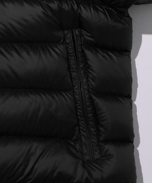 MONCLER（モンクレール）の「＜MONCLER (モンクレール）＞ SALZMAN/アウター □□（ダウンジャケット/コート・メンズ・ブラック・3/2/4/1）」の2枚目の写真