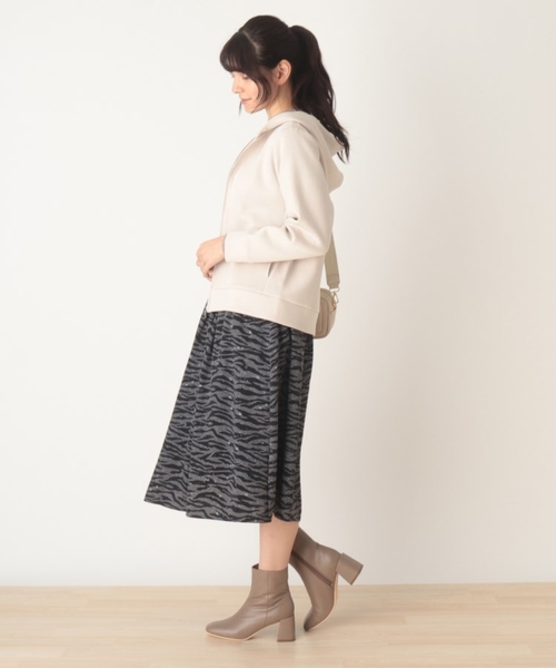 SOUP（スープ）の「◆【大きいサイズあり・13号・15号】クラッシーフーディ（パーカー・レディース・ブラック/ライトベージュ/ピンク系/サンドベージュ/ネイビー/ライトブルー・09/11/13/15 ）」の12枚目の写真