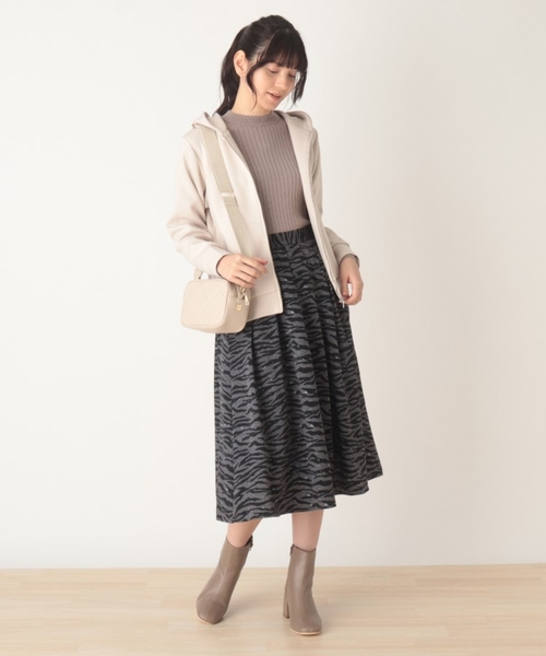 SOUP（スープ）の「◆【大きいサイズあり・13号・15号】クラッシーフーディ（パーカー・レディース・ブラック/ライトベージュ/ピンク系/サンドベージュ/ネイビー/ライトブルー・09/11/13/15 ）」の21枚目の写真