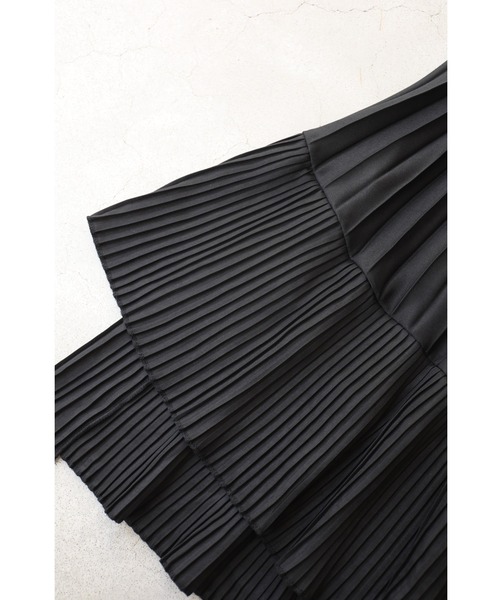 cawaii（カワイイ）の「（黒）2種プリーツが弾むランダム裾ミディアムスカート（スカート・レディース・ブラック・FREE）」の18枚目の写真