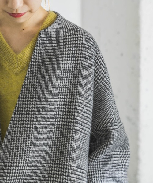 URBAN RESEARCH（アーバンリサーチ）の「ノーカラーリバーロングコート（その他アウター・レディース・グレー系その他/ライトグレー・38/36）」の3枚目の写真