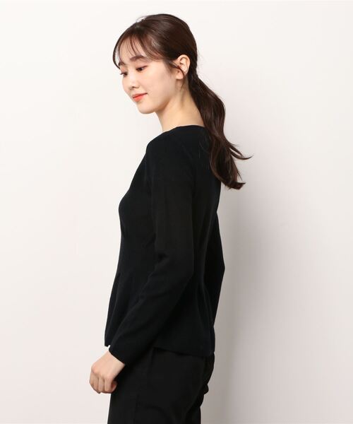 TRUDEA（トルディア）の「総針ペプラムニット（ニット/セーター・レディース・ブラック/アイボリー/チャコールグレー/ピンク・LARGE/MEDIUM）」の5枚目の写真