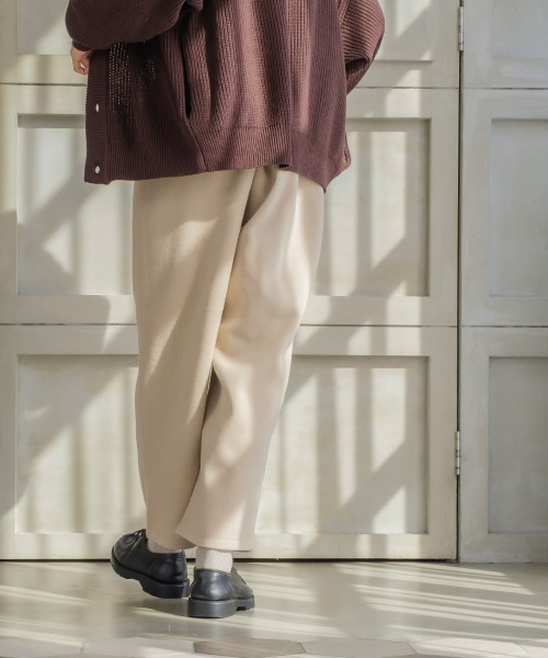 SIDEWAY STANCE（サイドウェイスタンス）の「【SIDEWAY STANCE】テックメルトン 1タック イージー ワイドパンツ（スラックス・メンズ・オリーブ/ブラック/グレイッシュブルー/クリーム・MEDIUM/LARGE/X-LARGE）」の20枚目の写真