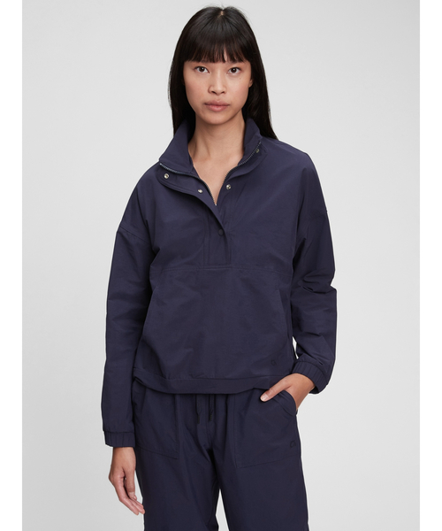 GAP（ギャップ）の「Gapfit コミューター ハーフジップジャケット（その他トップス・レディース・ネイビー/ブラック/ワイン・XS/S/M/L/XXS）」の3枚目の写真