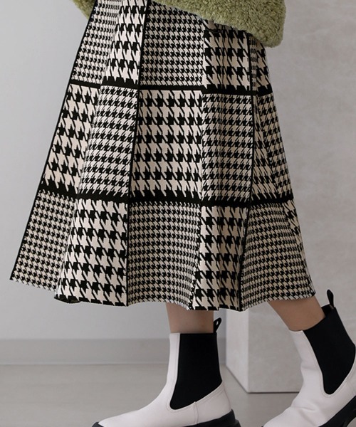 Bou Jeloud（ブージュルード）の「MIXパターンチェックニットスカート（スカート・レディース・ブラック/ベージュ・FREE）」の6枚目の写真