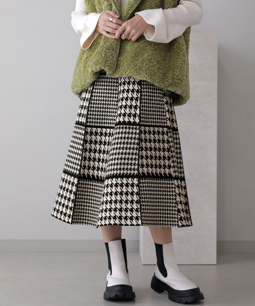 Bou Jeloud（ブージュルード）の「MIXパターンチェックニットスカート（スカート・レディース・ブラック/ベージュ・FREE）」の14枚目の写真