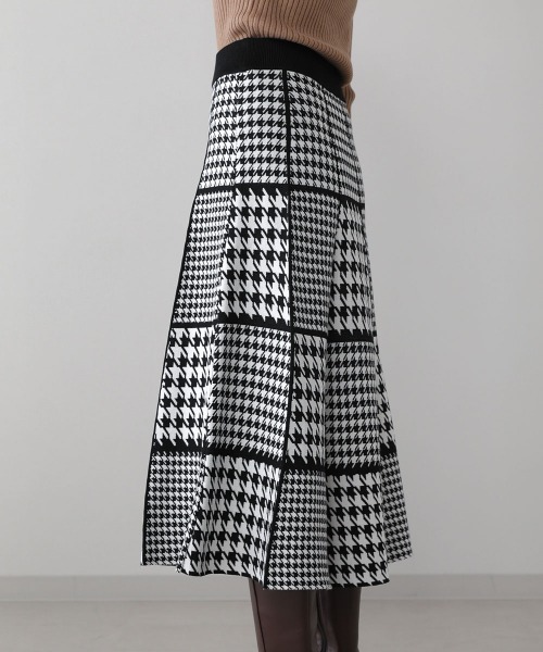 Bou Jeloud（ブージュルード）の「MIXパターンチェックニットスカート（スカート・レディース・ブラック/ベージュ・FREE）」の5枚目の写真