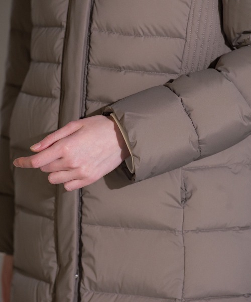 la.f…（ラエフ）の「エアロフリー ストレッチダウン《手洗い可能/撥水