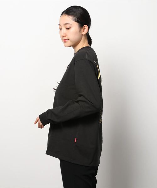 AVIREX（アヴィレックス）の「リターンド セーラー ロングスリーブ Tシャツ/ RETURNED SAILOR LONG SLEEVE T-SHIRT（Tシャツ/カットソー・レディース・ライトピンク/カーキ/オフホワイト/ブラック/ライトグレー・LARGE/MEDIUM/X-LARGE）」の6枚目の写真