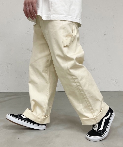 PairPair（ペアペア）の「ツイルワイドペインターパンツ(ユニセックス)（カーゴパンツ・メンズ・レッド/イエロー/アイボリー/グレイッシュブルー・MEDIUM/LARGE）」の7枚目の写真