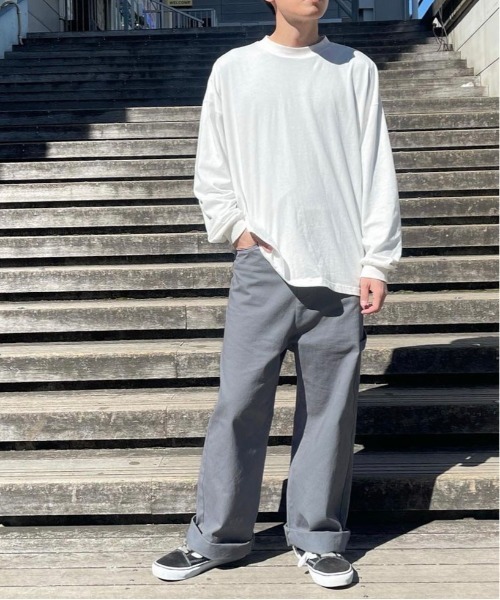 PairPair（ペアペア）の「ツイルワイドペインターパンツ(ユニセックス)（カーゴパンツ・メンズ・レッド/イエロー/アイボリー/グレイッシュブルー・MEDIUM/LARGE）」の17枚目の写真