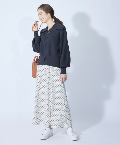 ROPE'（ロペ）の「【秋にも使える】畦ニットジップカーディガン【SDGs】（カーディガン/ボレロ・レディース・ベージュ/ネイビー/オフホワイト・38）」の16枚目の写真