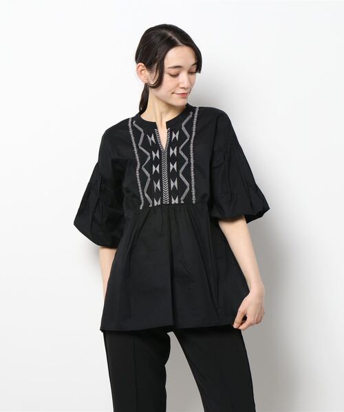 RANAN(ラナン)の「綿100%刺しゅうブラウスチュニック(シャツ/ブラウス・レディース・ホワイト/ブラック・LL/M/L)」の11枚目の写真