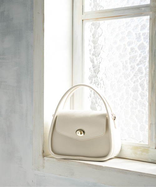 ems excite(エムズエキサイト)の「アーチハンドルミニBAG(ハンドバッグ・レディース・ブラック/オフホワイト/ブルー・FREE)」の2枚目の写真