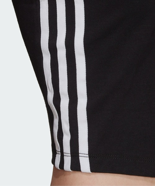 adidas（アディダス）の「アディカラー クラシックス タンクトップ / アディダスオリジナルス（レディース）（タンクトップ・レディース・ブラック/ホワイト・LARGE/MEDIUM/X-LARGE/SMALL/X-SMALL/XX-LARGE）」の6枚目の写真