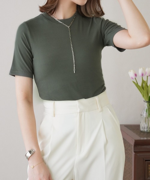 IAMUSE（アイアミューズ）の「【長め袖が二の腕を華奢見せ】テレコリブクルーネック半袖Tシャツ S0440【IAMUSE】（Tシャツ/カットソー・レディース・ブラック/アイボリー/モカ/グリーン系その他/モスグリーン/グレイッシュベージュ・FREE）」の5枚目の写真