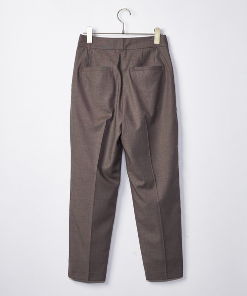 INED CLARO（イネドクラロ）の「【洗えるセットアップ】メレンゲシャーク センタープレスパンツ（スーツパンツ・レディース・ブラウン/ネイビー・7号/9号/11号）」の11枚目の写真