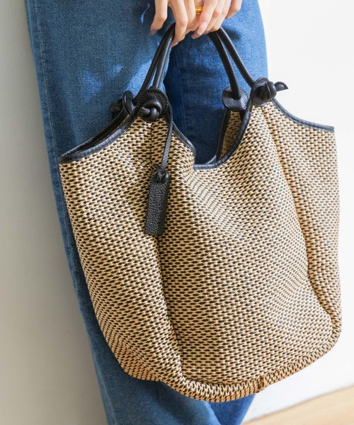 marco masi（マルコマージ）の「MARCO MASI　DOLL TOTE BAG（トートバッグ・レディース・ブラック・-）」の2枚目の写真