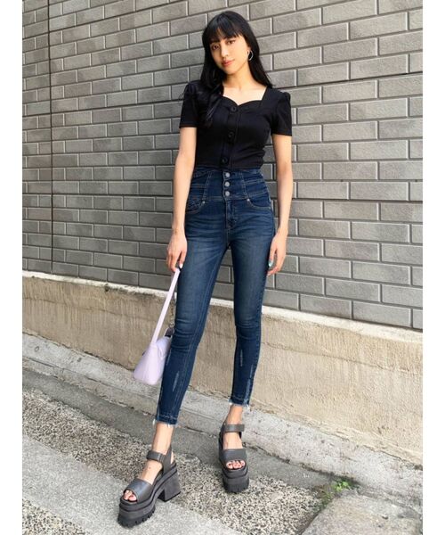 EMODA（エモダ）の「バックレースアップハイウエストパギンス（デニムパンツ・レディース・ブラック/インディゴブルー・SMALL/MEDIUM/X-SMALL）」の7枚目の写真