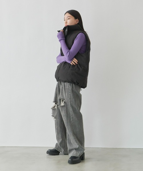 ⭐︎美品⭐︎INSCRIRE アンスクリアWhim Gazette別注　ダウンベスト Auntie Rosa Holiday（アンティローザホリデー）の「中綿スタンド