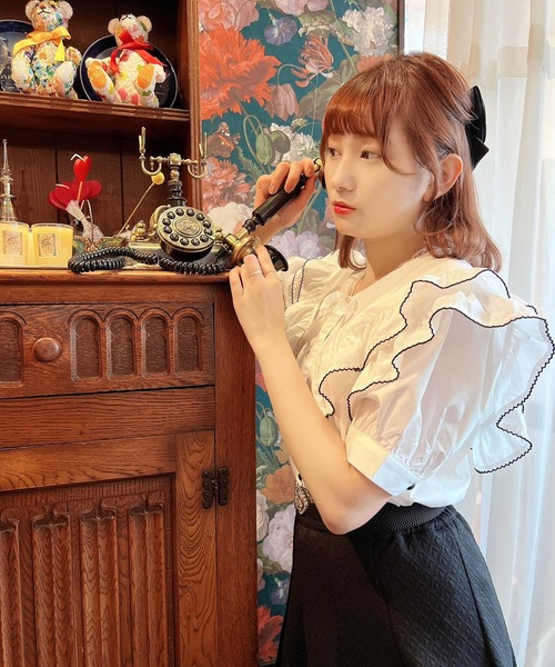 paravion(パラビオン)の「Wフリルブラウス(シャツ/ブラウス・レディース・ブルー/オフホワイト・ONESIZE)」の15枚目の写真