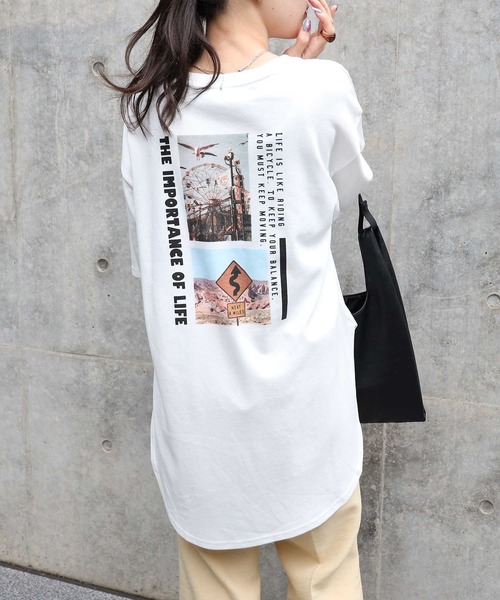 HONEYSUCKLE ROSE（ハニーサックルローズ）の「【HONEYSUCKLE ROSE】バックフォトＴシャツ（Tシャツ/カットソー・レディース・オフホワイト/オレンジ/ホワイト・M/L）」の2枚目の写真