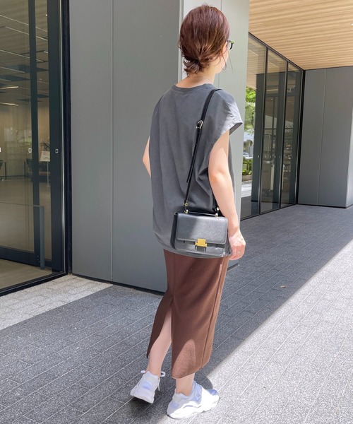 Spick & Span（スピックアンドスパン）の「針抜きダンボールタイトスカート / ミディ（スカート・レディース・ブラウン/ブラック・36/38）」の10枚目の写真