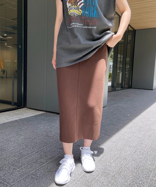 Spick & Span（スピックアンドスパン）の「針抜きダンボールタイトスカート / ミディ（スカート・レディース・ブラウン/ブラック・36/38）」の13枚目の写真