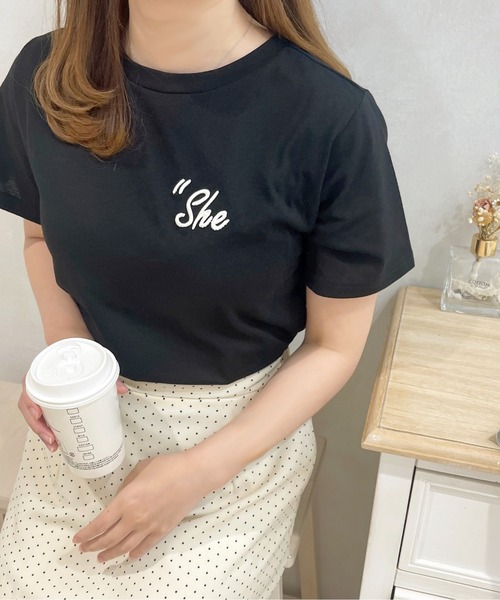 apres jour（アプレジュール）の「ロゴ刺繍Tシャツ【ZOZOTOWN限定アイテム】（Tシャツ/カットソー・レディース・ライトピンク/ブラック/アイボリー/オフホワイト・X-LARGE/フリー）」の18枚目の写真
