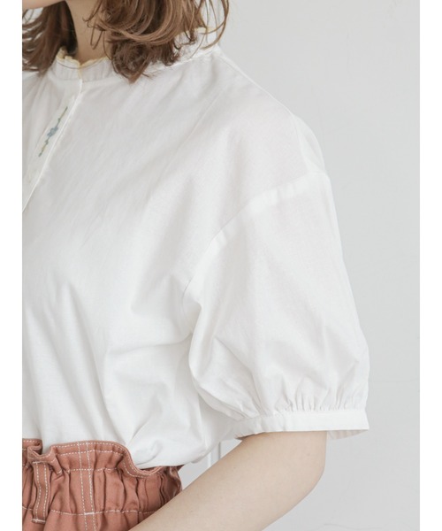 ehka sopo（エヘカソポ）の「前立て刺繍ブラウス（シャツ/ブラウス・レディース・ブラック/グレー/オフホワイト/キナリ・ﾌﾘ-）」の10枚目の写真