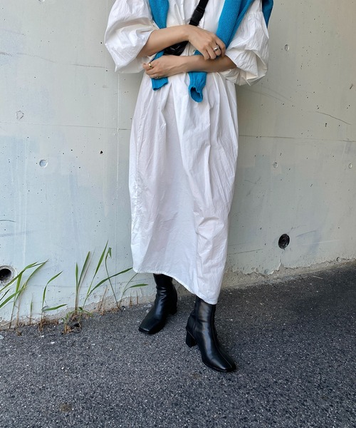 y/m by RIKA（イムバイリカ）の「スクエアショートブーツ（ブーツ・レディース・アイボリー/ブラック・MEDIUM/LARGE/SMALL）」の22枚目の写真