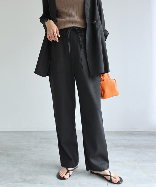 andme(アンドミー)の「リネンブレンドイージーベイカーパンツ(その他パンツ・レディース・ブラック/グレイッシュベージュ/キナリ/グリーン/ライトカーキ・M/L)」の3枚目の写真