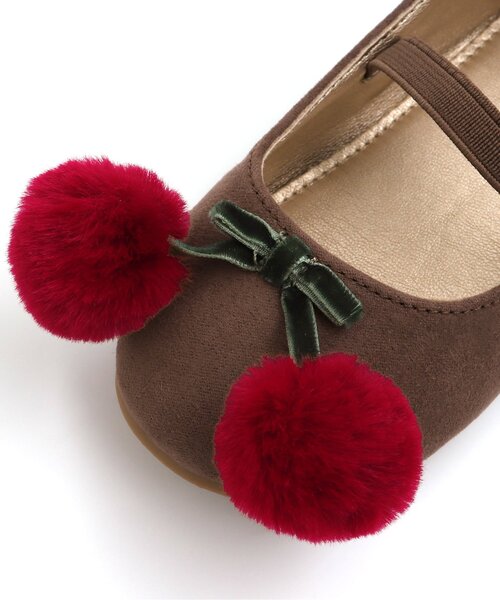 apres les cours（アプレレクール）の「さくらんぼパンプス（パンプス・キッズ・アイボリー/ブラウン・15 /14/18/17/16/19）」の5枚目の写真