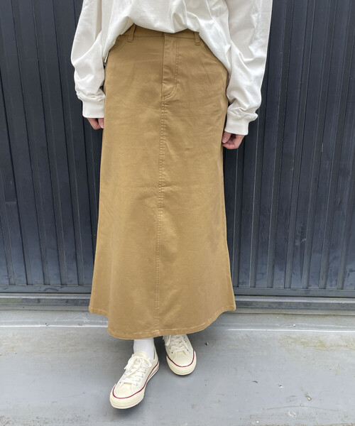 Purple&Yellow(パープルアンドイエロー)の「ストレッチツイル マーメイドスカート(スカート・レディース・カーキ/キャメル・SMALL/MEDIUM)」の2枚目の写真